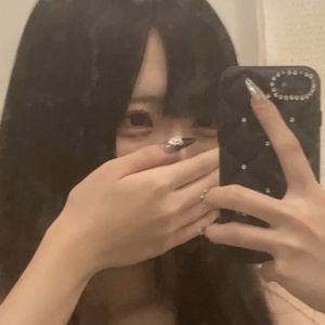 あや 女性 ヒミツ 10代